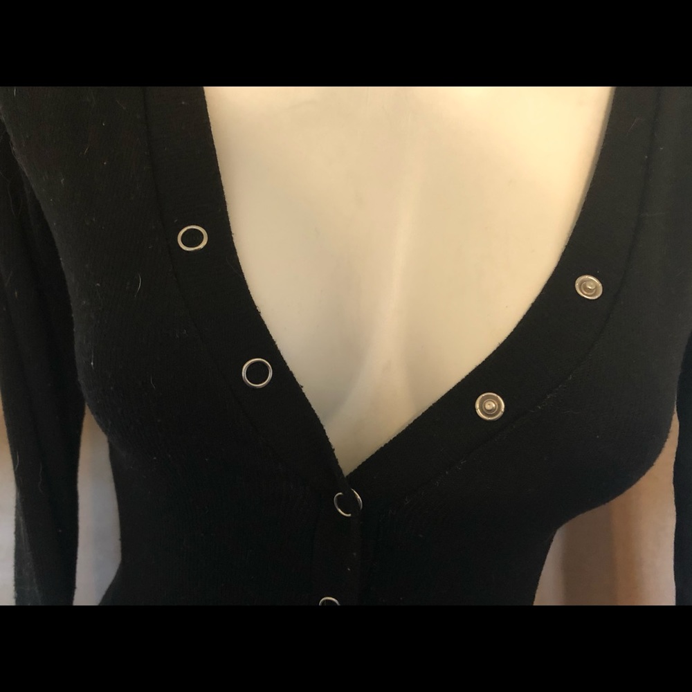 The “Shape-Loving Onsie” - Picture 3 of 3